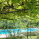 Regina Serafina Villa Baltjik