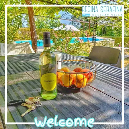 Regina Serafina Βίλα