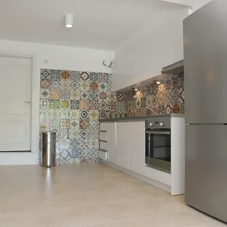 Regina Serafina Villa