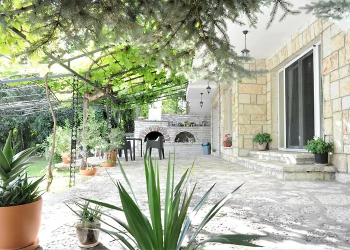 Regina Serafina Willa *